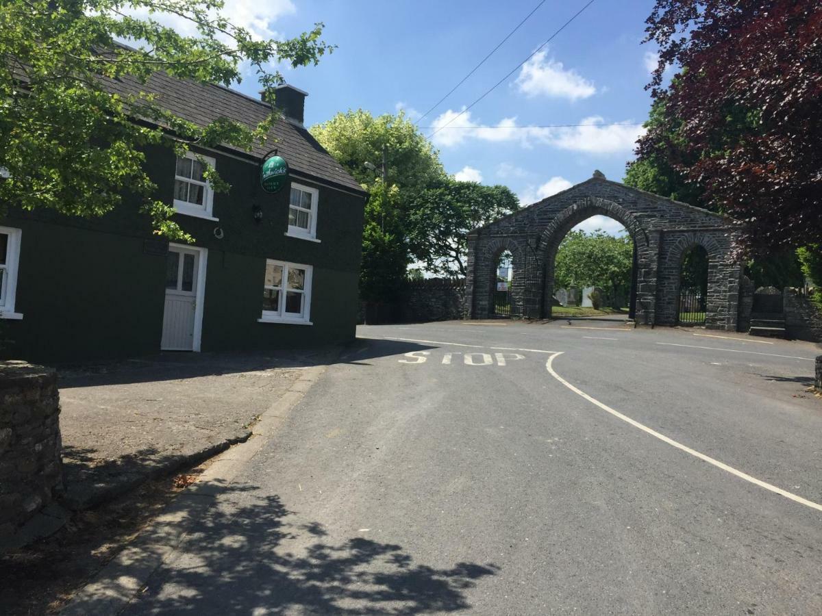 Carey'S Bar & Farmhouse Kilkenny Border Oldleighlin Exterior foto